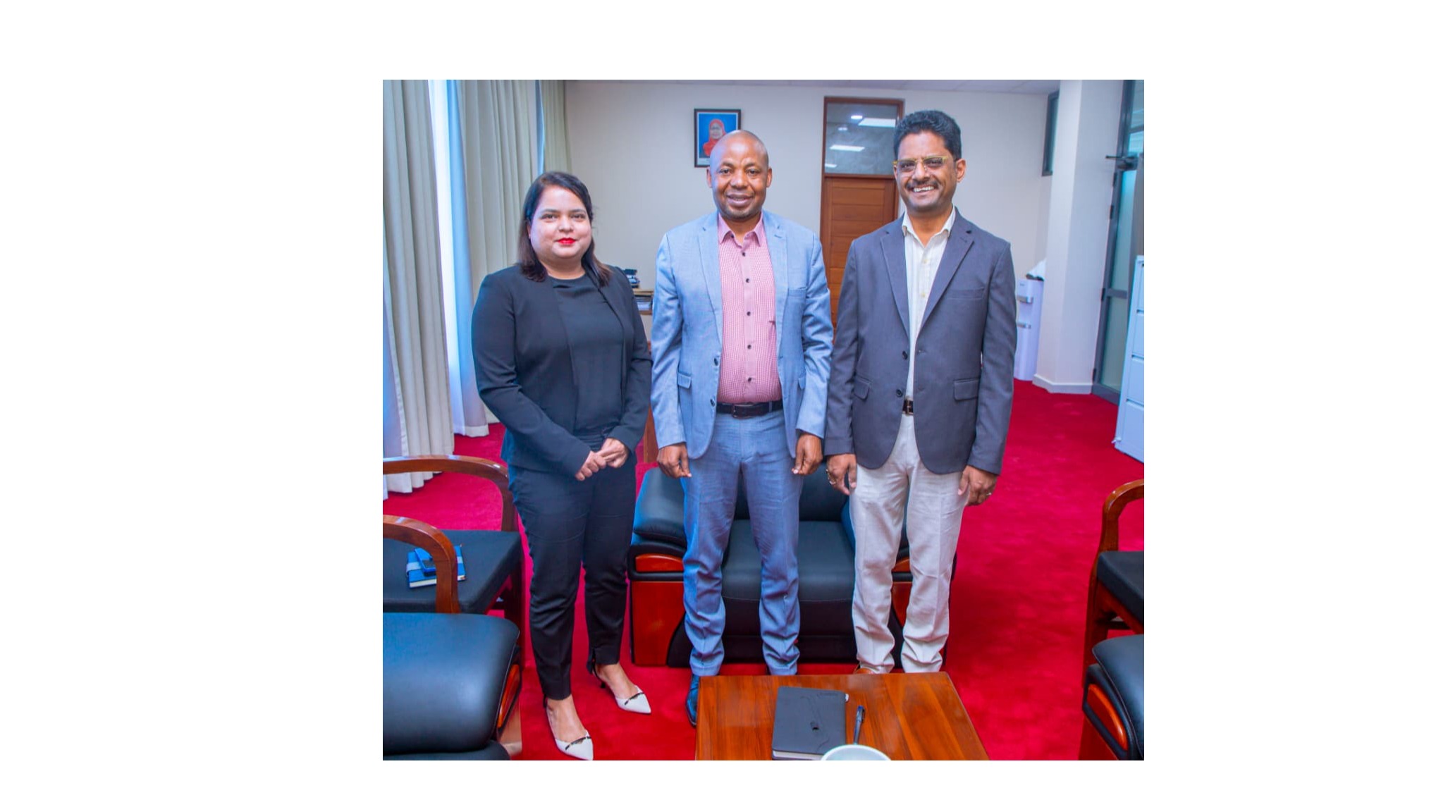 DKT. MADELE AFANYA MAZUNGUMZO NA WATAALAM KUTOKA MAURITIUS KUHUSU MIFUMO YA HUDUMA ZA MIFUGO